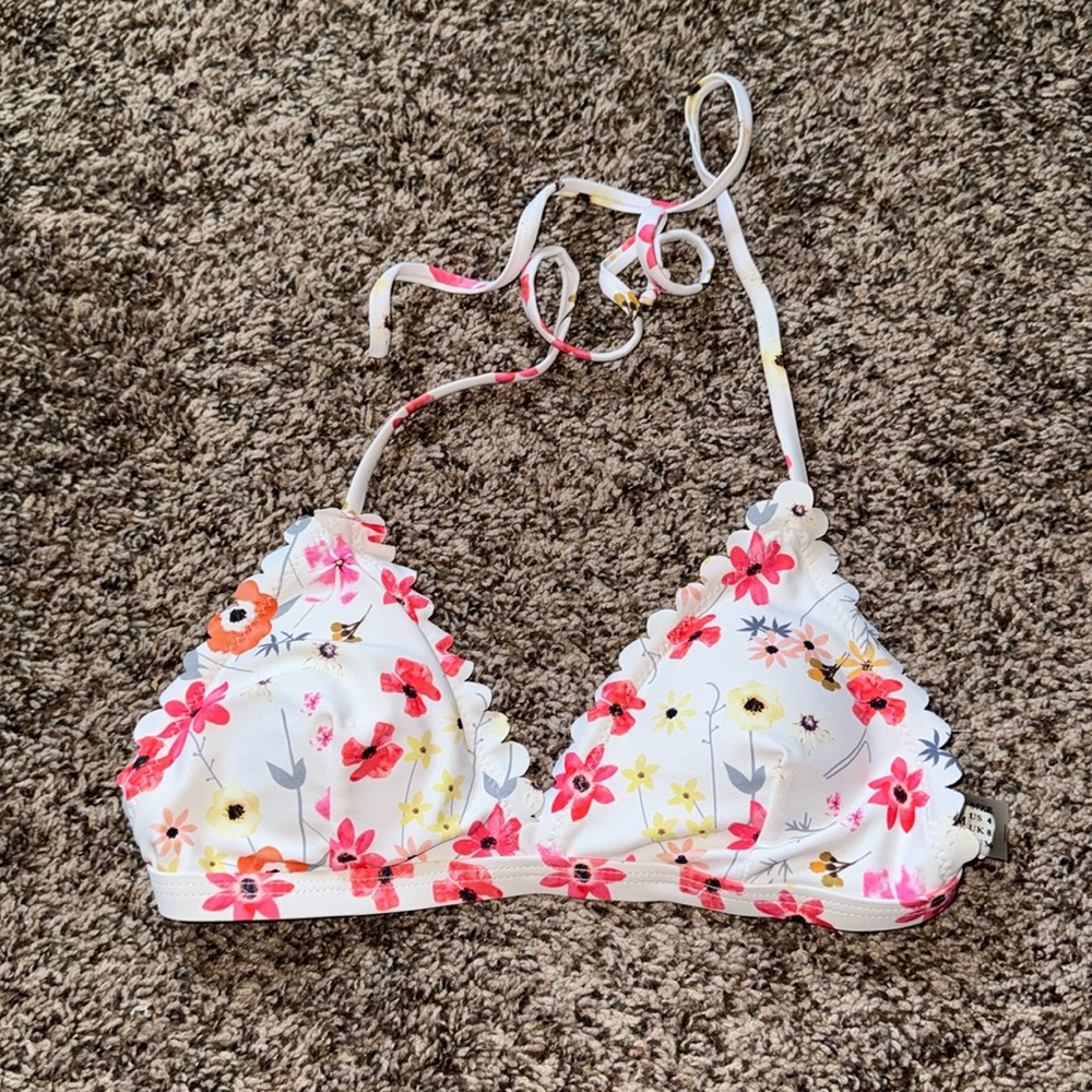 Zaful Floral Bathingsuit Top